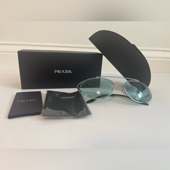 Prada NWT Catwalk Sunglasses in Light Azure - Picture 6 of 11